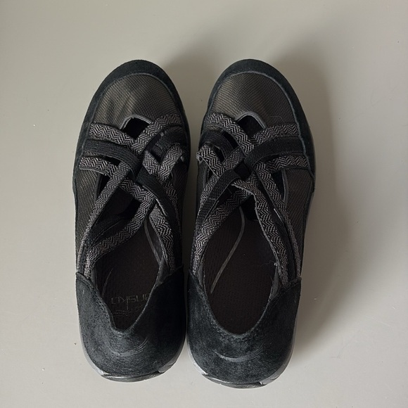 Dansko Hilde Criss Cross Comfort Shoes Size 38 - Picture 7 of 8